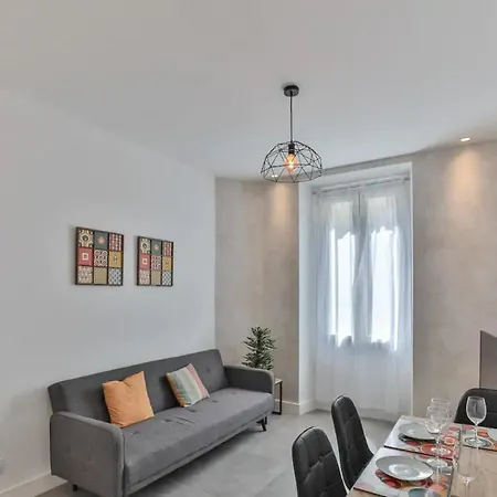 아파트 Cozy 2 Pieces, Emplacement Ideal - Wifi, Ac, 4pers 니스